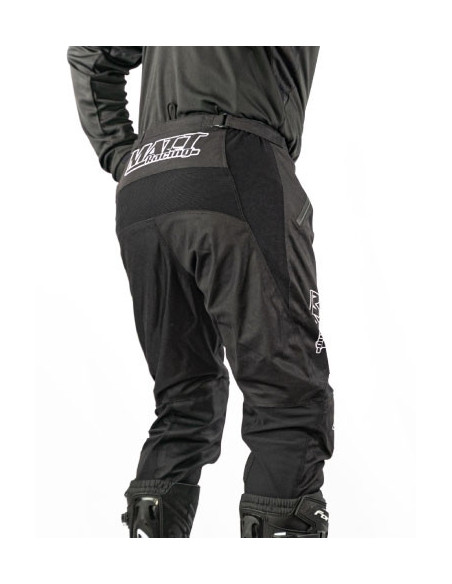 black moto-cross country, enduro, mountain bike and downhill gear. Jersey, pants, gloves. Simple but effective. low price.